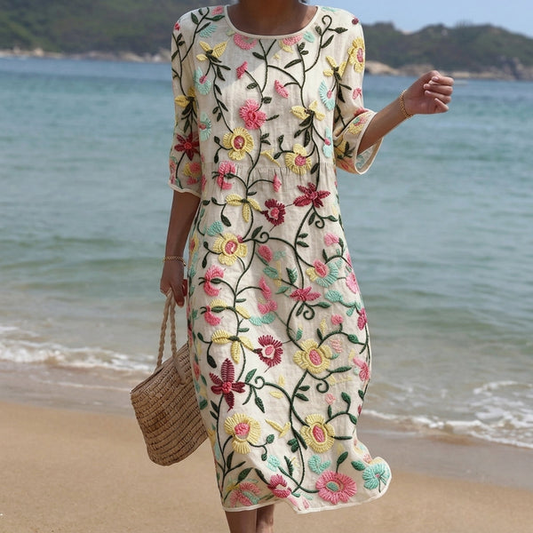 Rebeca - Cremefarbenes Kleid mit Streublumen